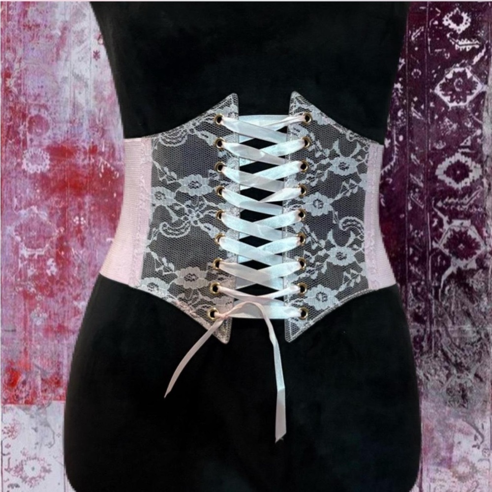 Lace-Up Corset Belt in White and Pink